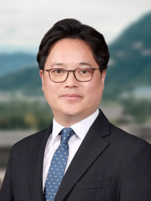 이장은 변호사